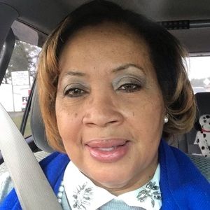 Meet your Posher, Jeanette r